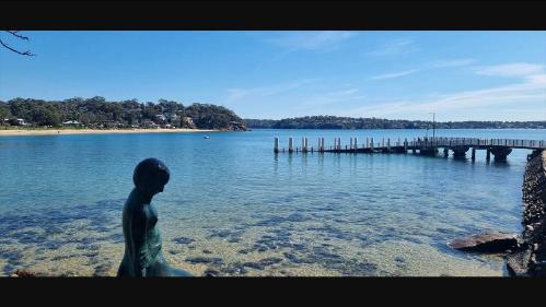 Bundeena ferry Wharf